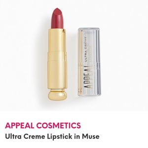 Ultra cream lipstick in Muse
